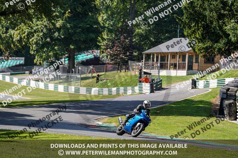 cadwell no limits trackday;cadwell park;cadwell park photographs;cadwell trackday photographs;enduro digital images;event digital images;eventdigitalimages;no limits trackdays;peter wileman photography;racing digital images;trackday digital images;trackday photos